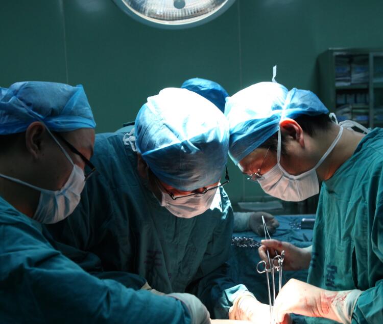 醫(yī)院服裝顏色與職務(wù)